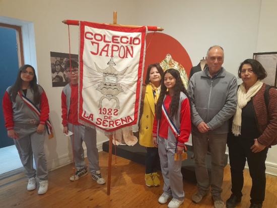 Delegación del Colegio Japón de La Serena en el Museo Histórico Gabriel González Videla